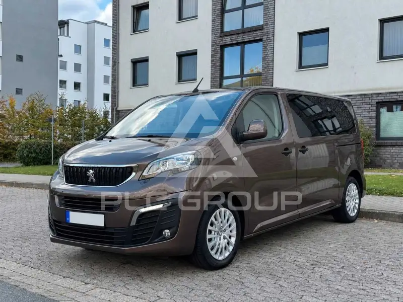 2017 Peugeot Traveller