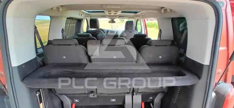 2017 Peugeot Traveller