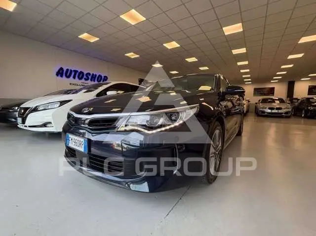 2017 KIA Optima