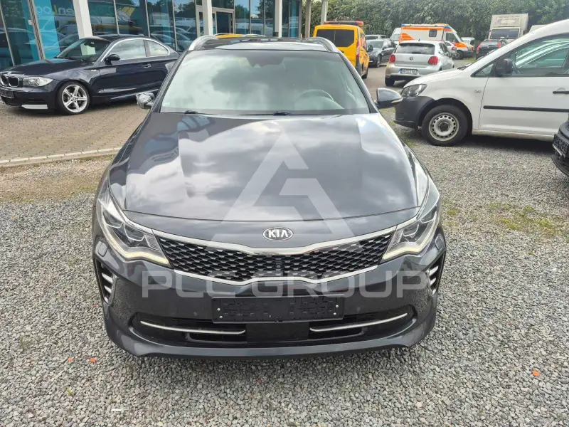 2017 KIA Optima