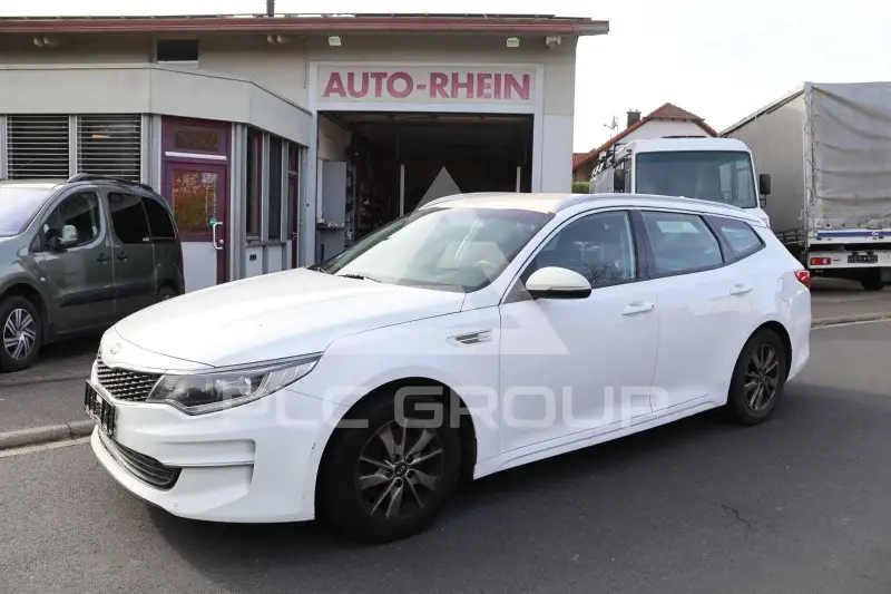 2017 KIA Optima