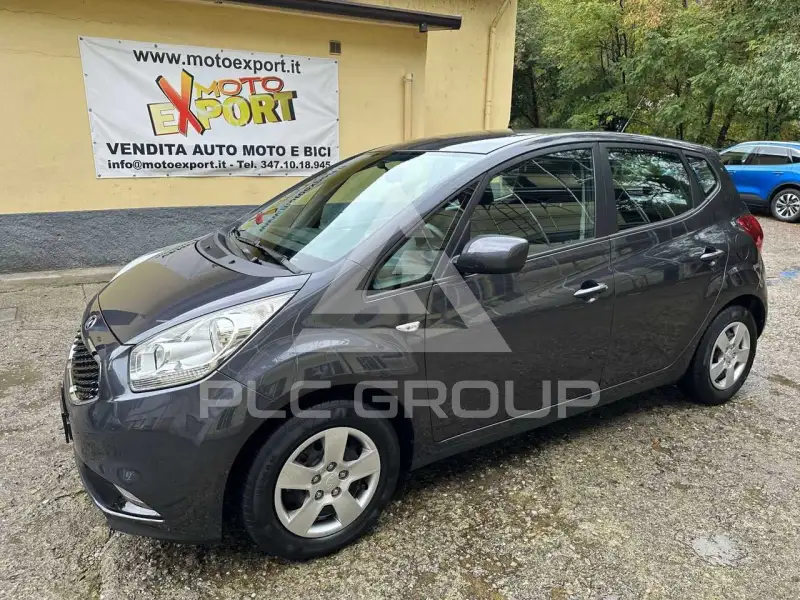 2017 KIA Venga