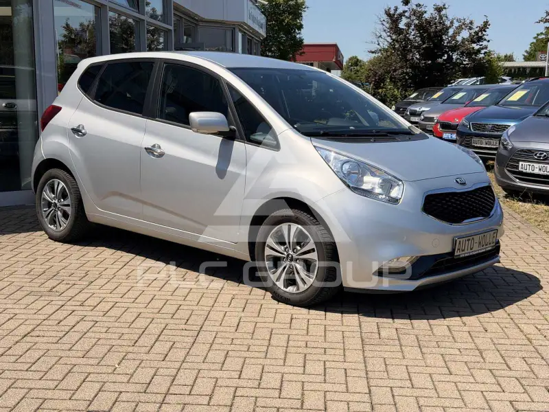 2017 KIA Venga