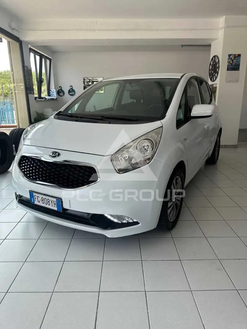 2017 KIA Venga