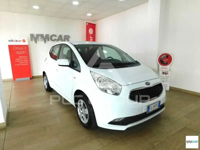 2017 KIA Venga