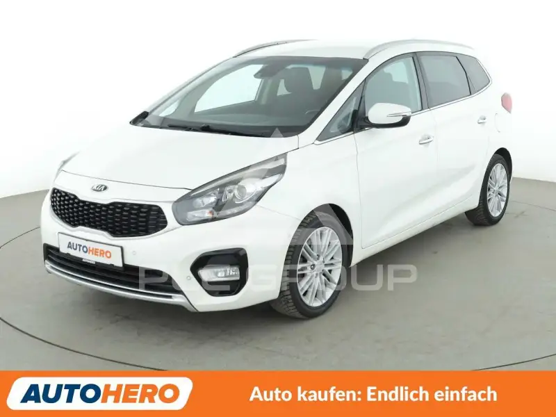 2017 KIA Carens