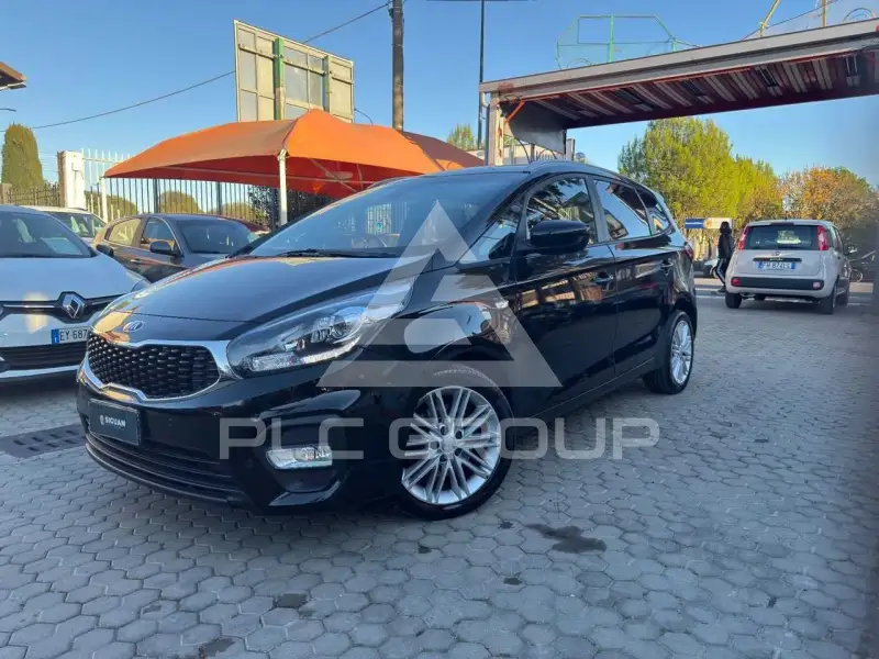 2017 KIA Carens