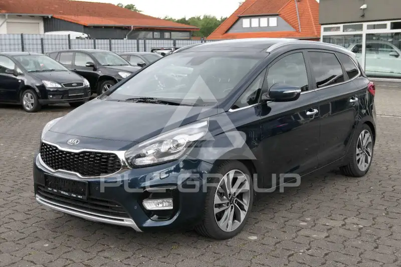 2017 KIA Carens