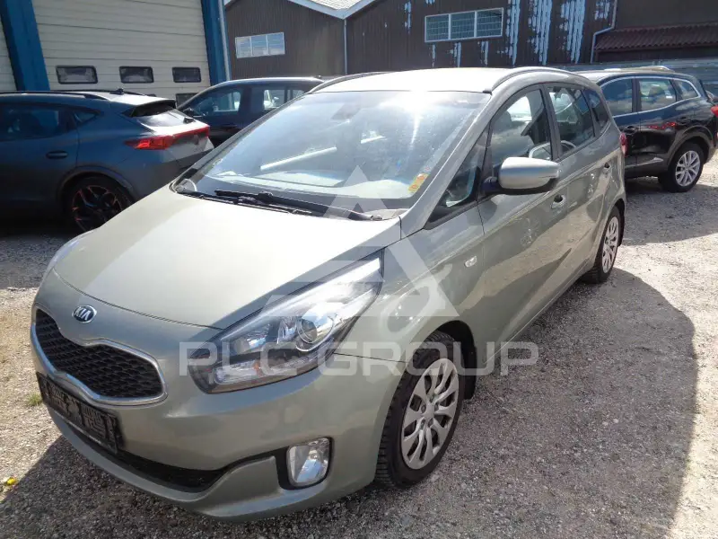 2017 KIA Carens