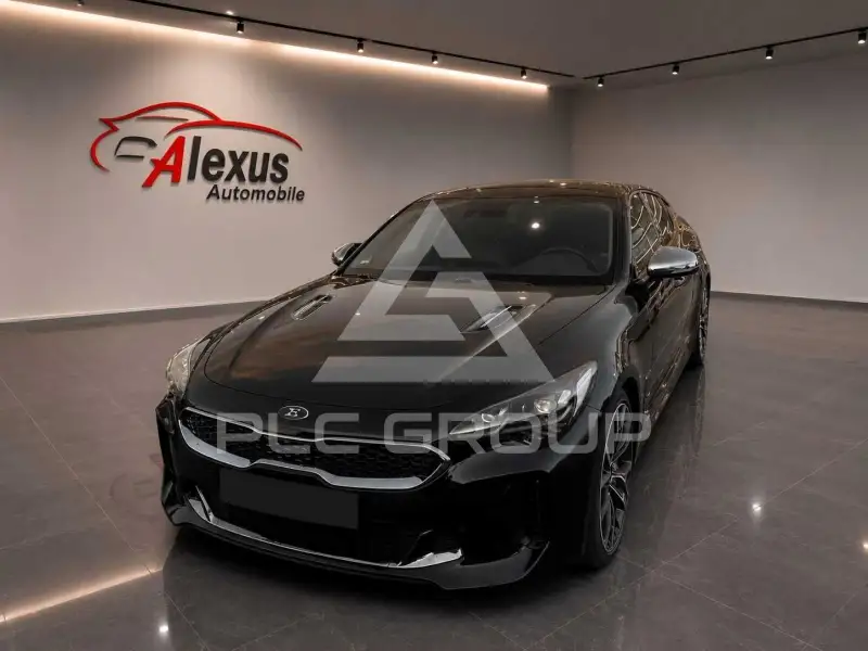2017 KIA Stinger