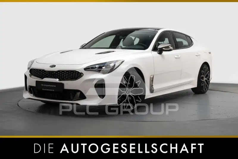 2017 KIA Stinger