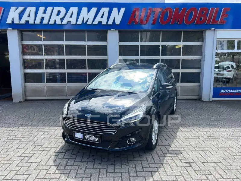 2017 Ford S-Max
