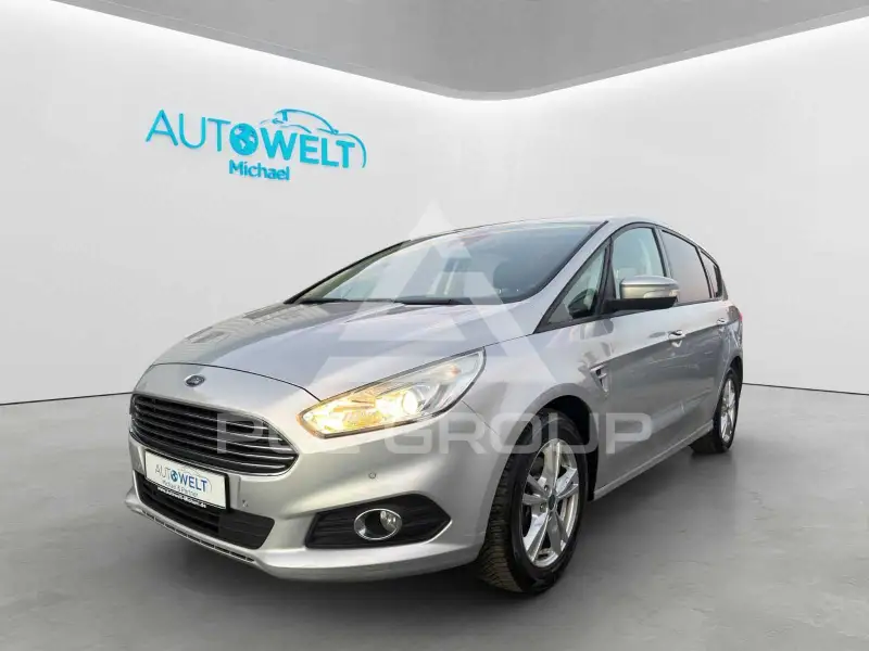 2017 Ford S-Max
