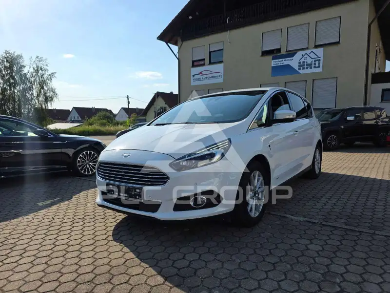 2017 Ford S-Max