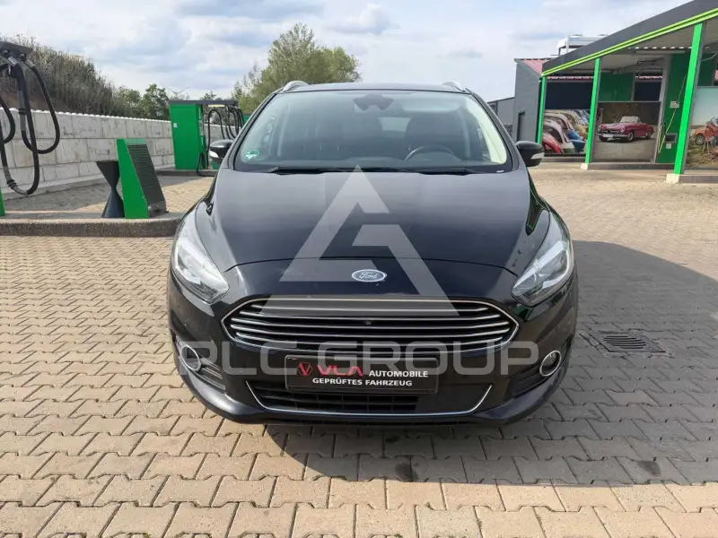 2017 Ford S-Max