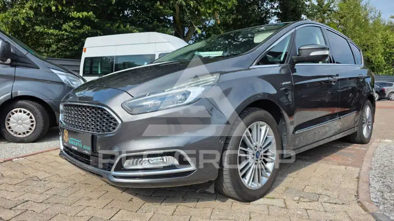 2017 Ford S-Max