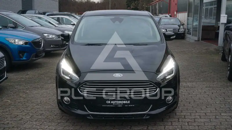 2017 Ford S-Max