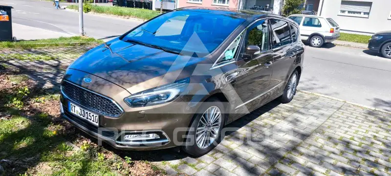 2017 Ford S-Max