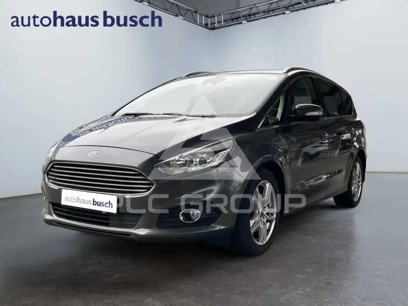 2017 Ford S-Max