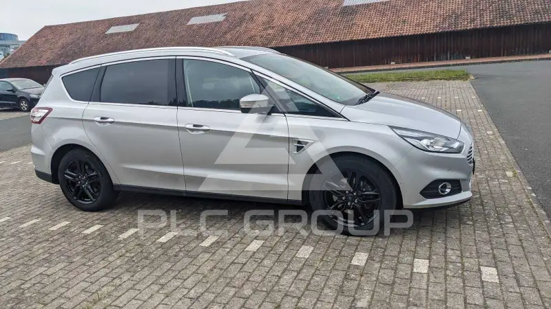 2017 Ford S-Max