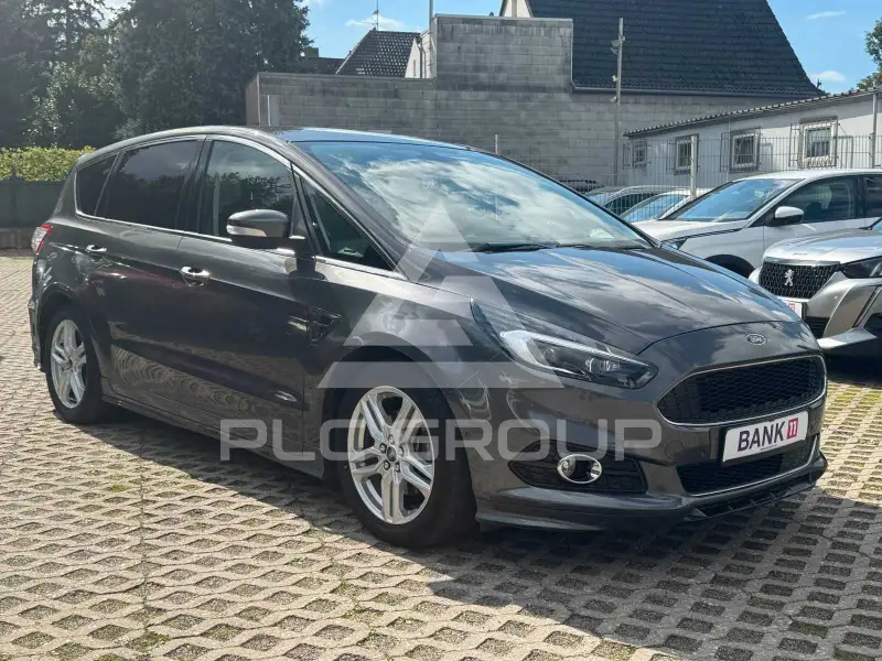 2017 Ford S-Max