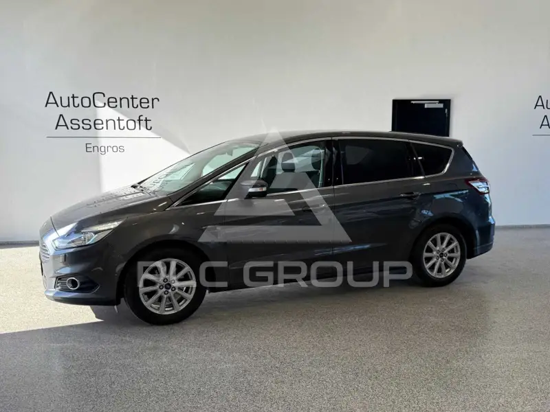 2017 Ford S-Max