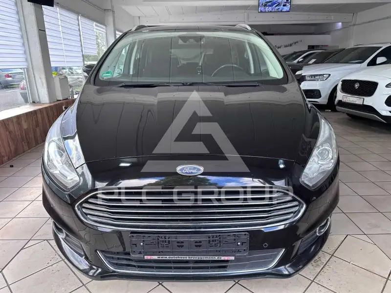 2017 Ford S-Max