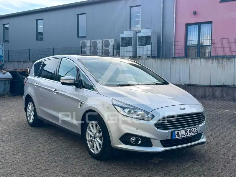 2017 Ford S-Max