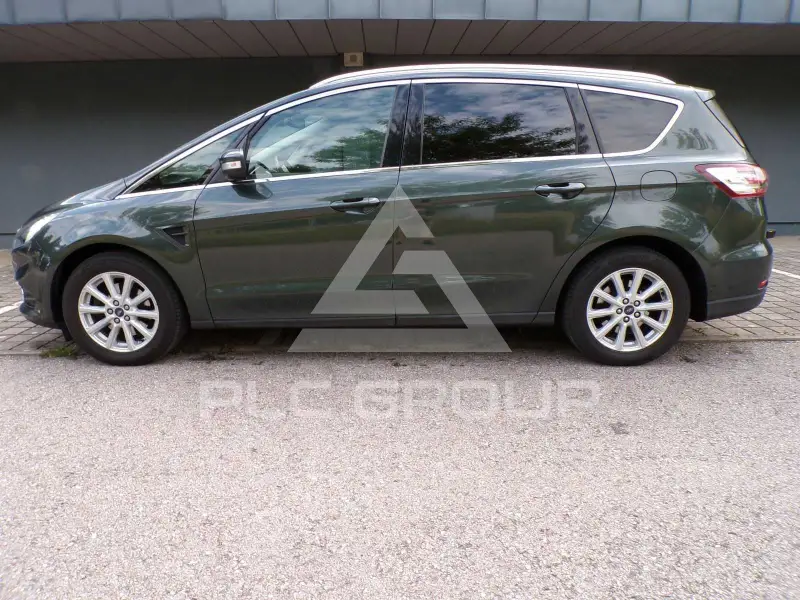 2017 Ford S-Max