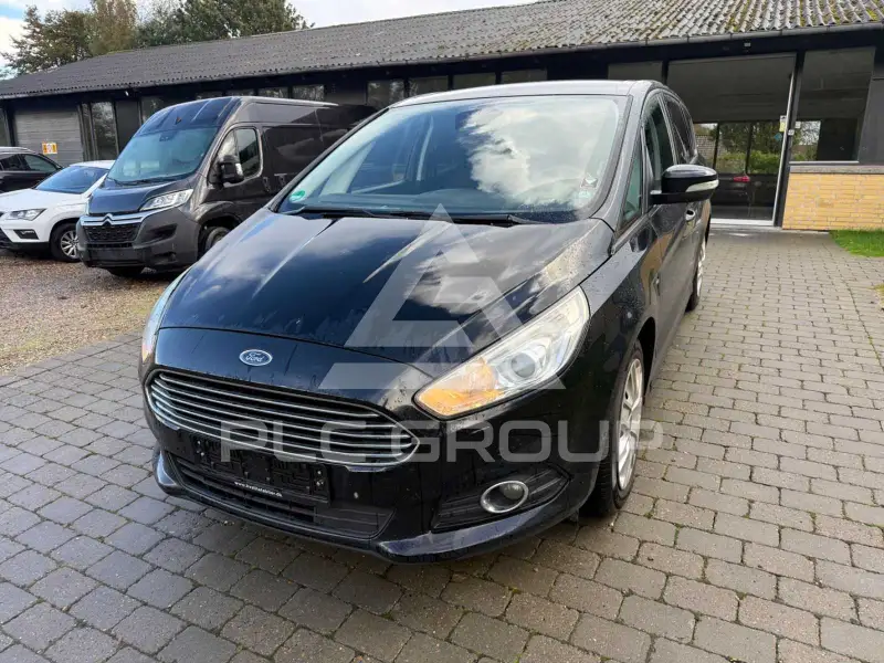 2017 Ford S-Max