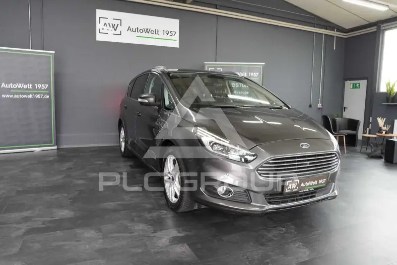 2017 Ford S-Max