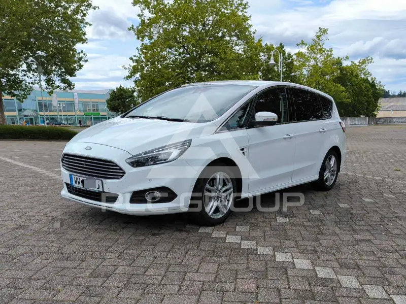 2017 Ford S-Max