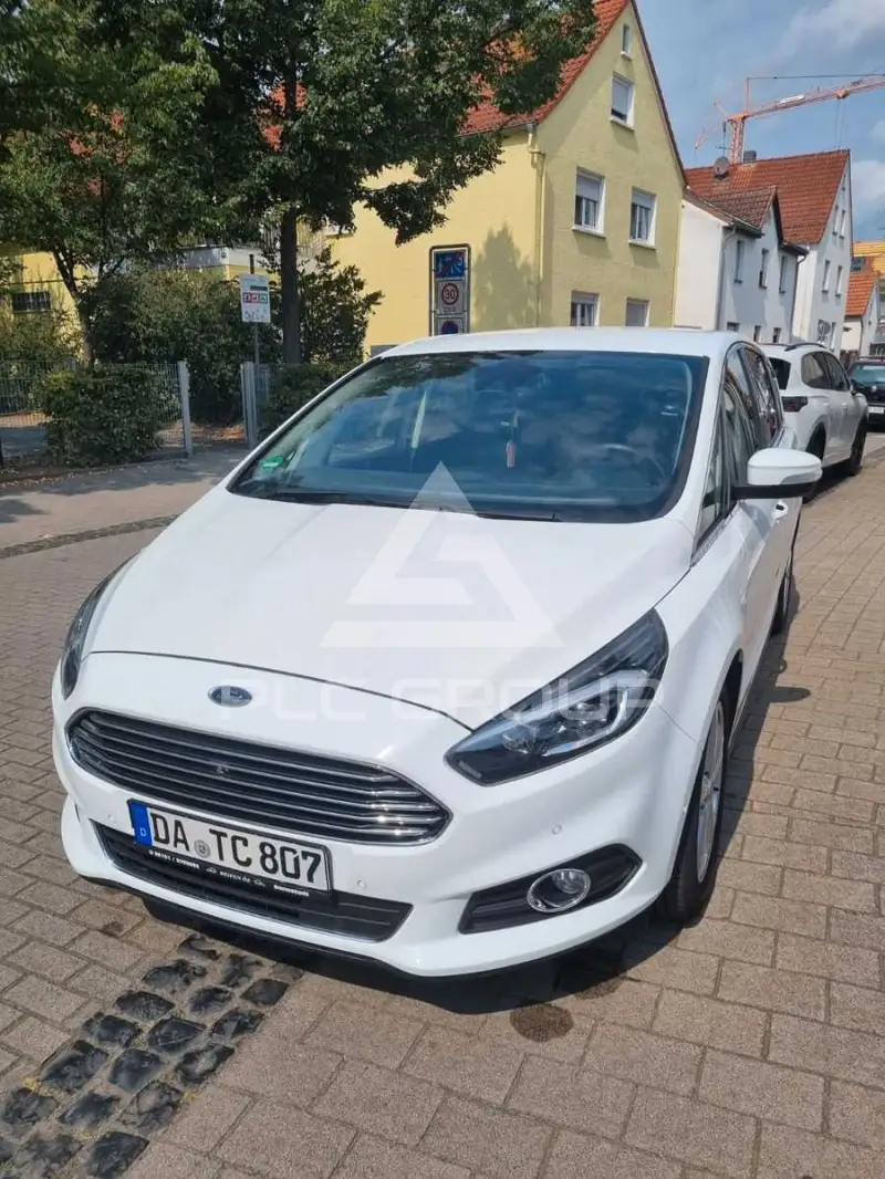 2017 Ford S-Max