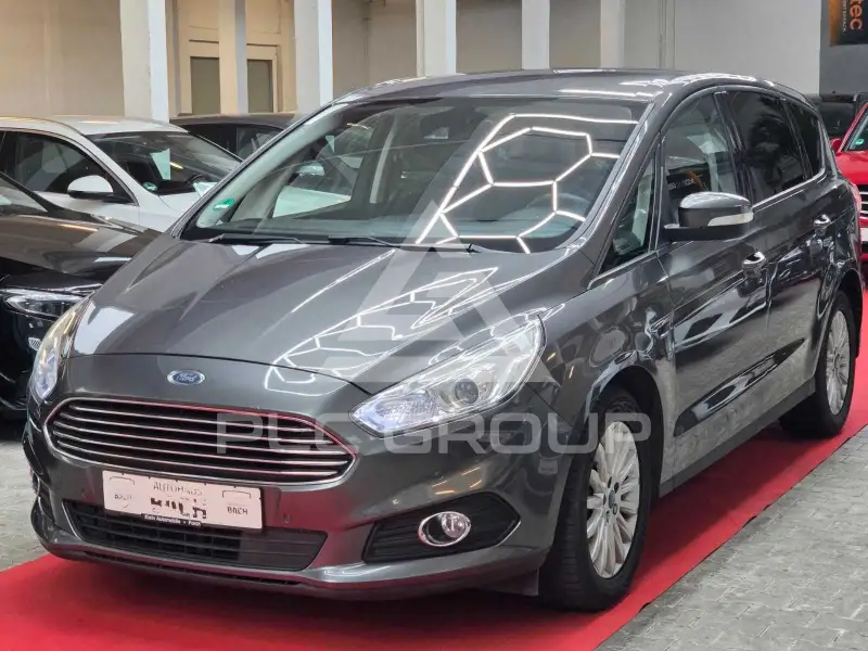 2017 Ford S-Max