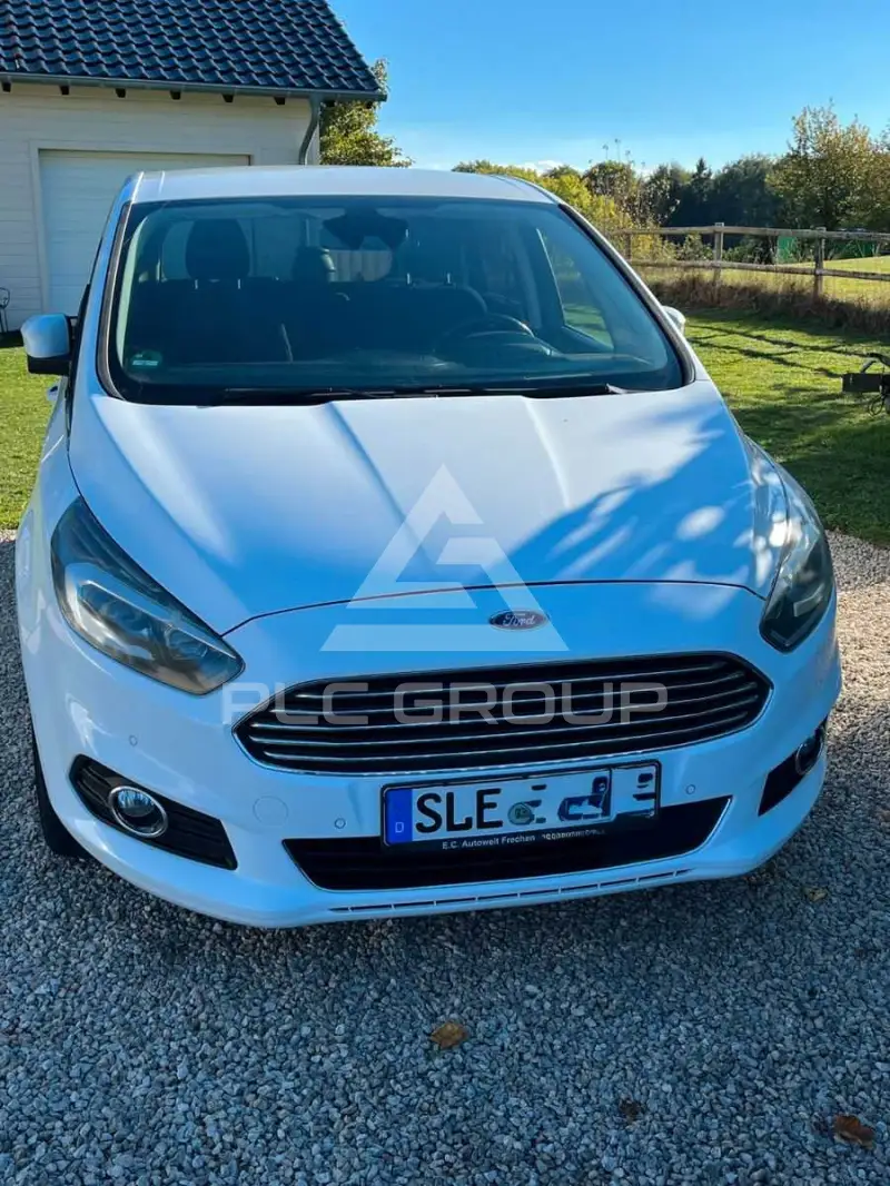 2017 Ford S-Max