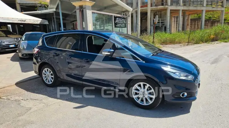 2017 Ford S-Max