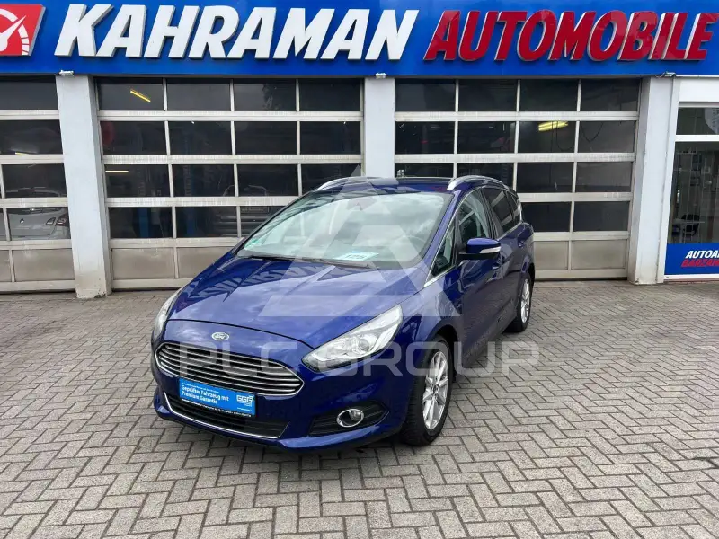 2017 Ford S-Max