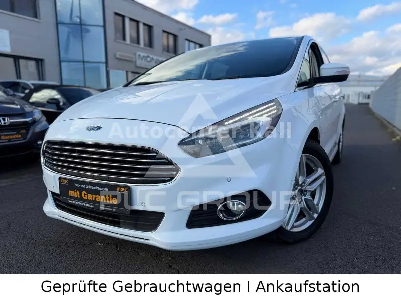 2017 Ford S-Max