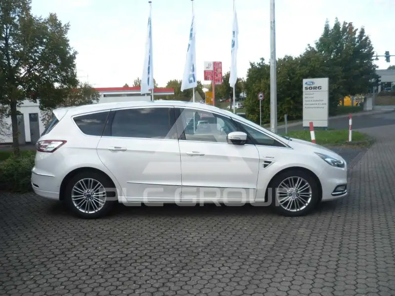 2017 Ford S-Max