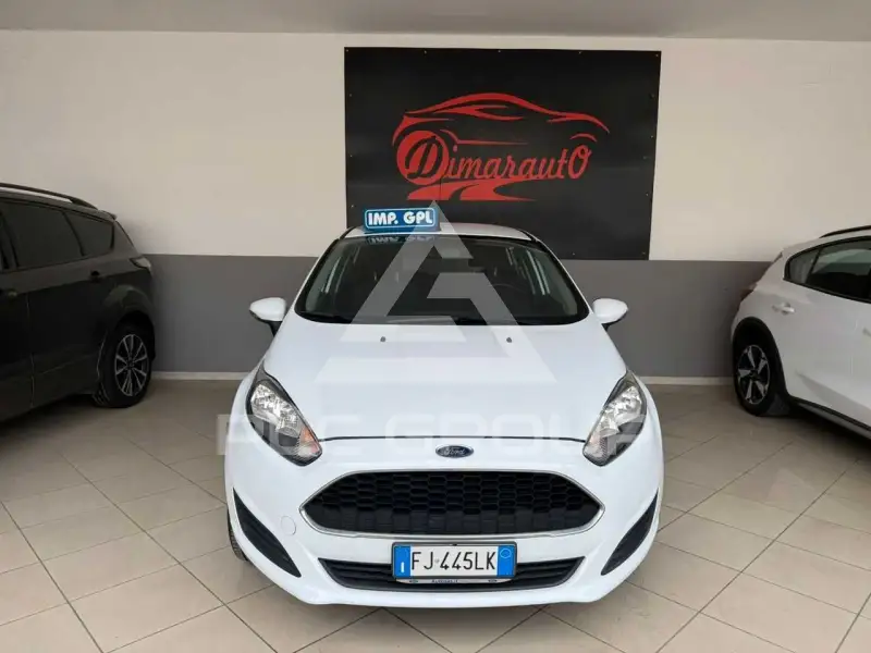 2017 Ford FIESTA