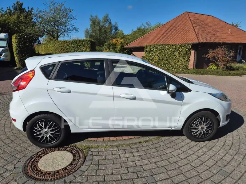 2017 Ford FIESTA