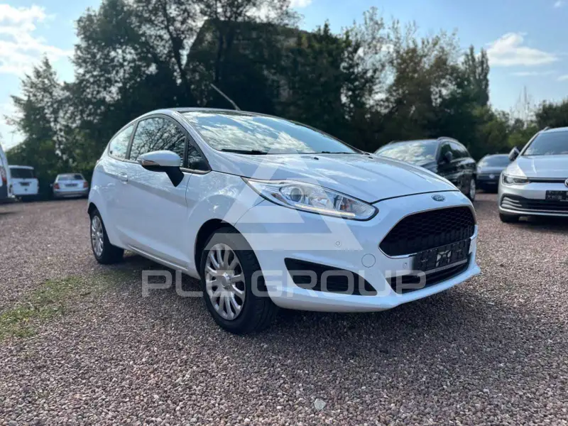 2017 Ford FIESTA