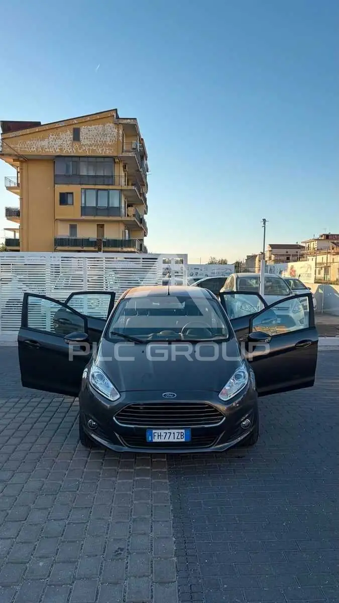 2017 Ford FIESTA