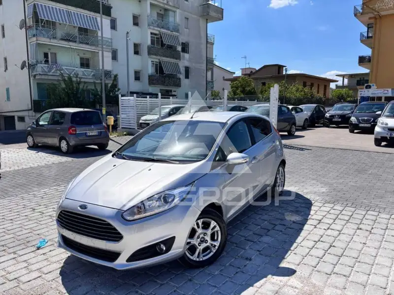 2017 Ford FIESTA