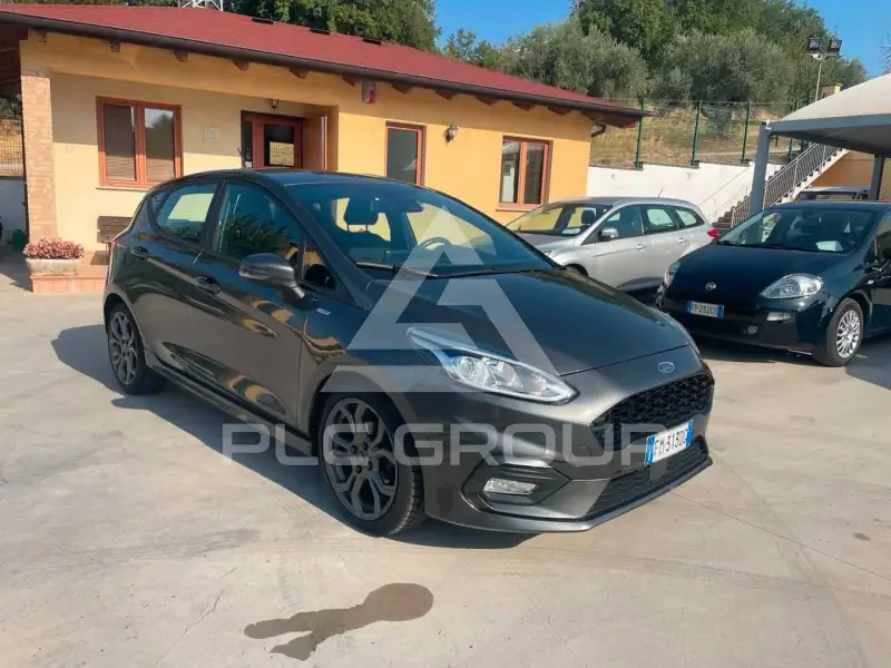 2017 Ford FIESTA