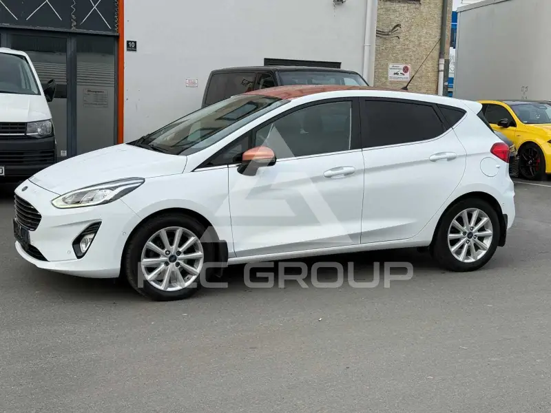 2017 Ford FIESTA