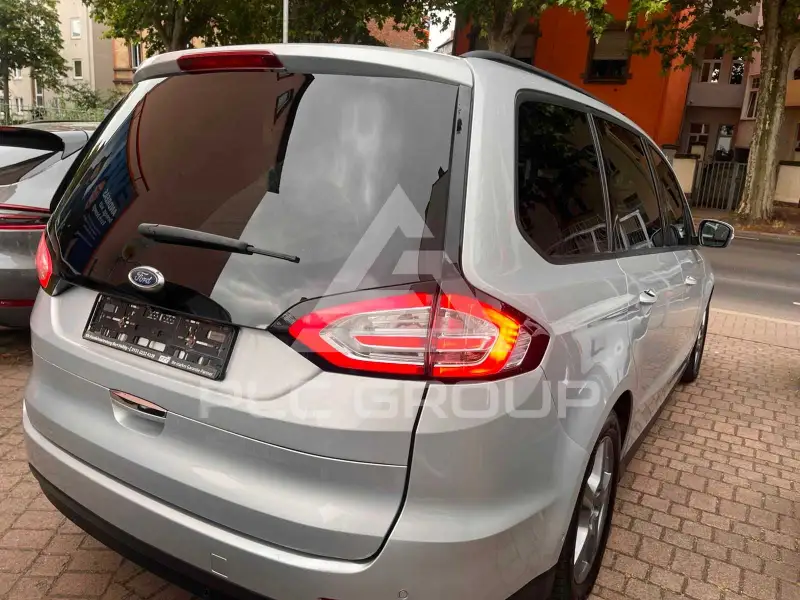 2017 Ford GALAXY
