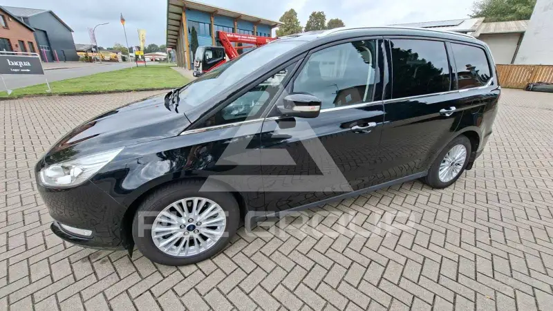 2017 Ford GALAXY