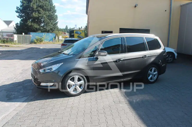 2017 Ford GALAXY
