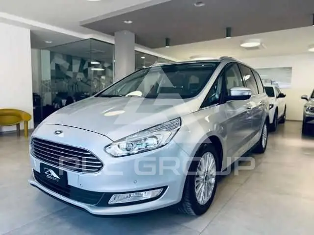 2017 Ford GALAXY